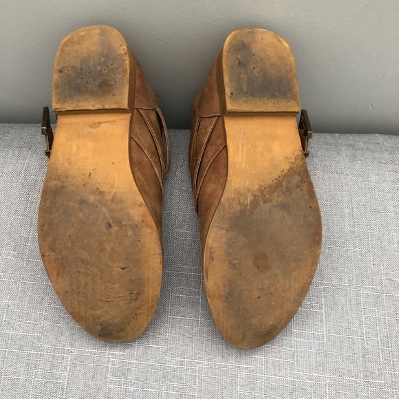 Volcom Tan Booties - Picture 5 of 5